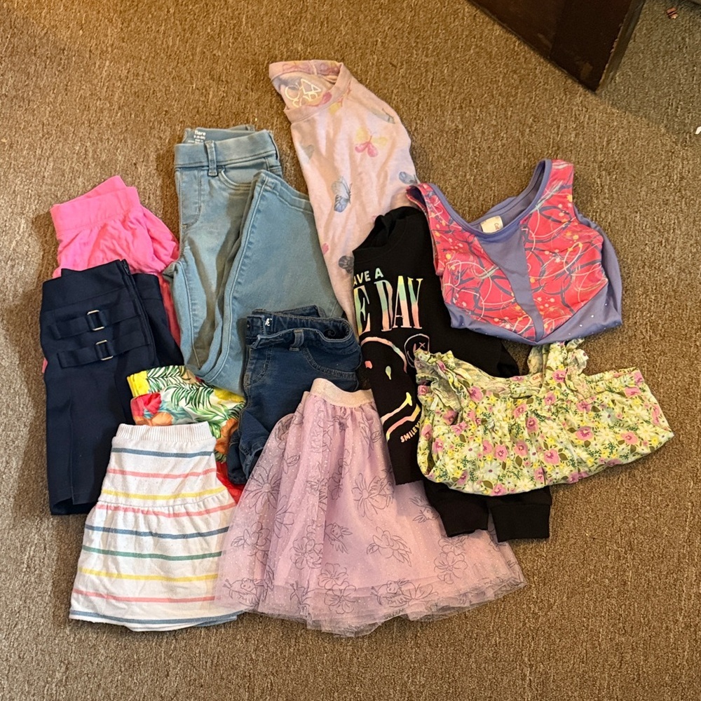 Colorful Girls 6 - 6/7 Clothing Bundle